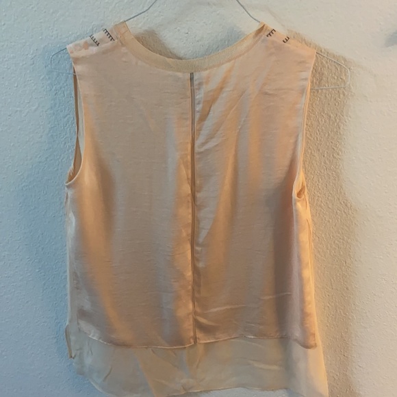 Cut off sleeve top - Picture 4 of 5